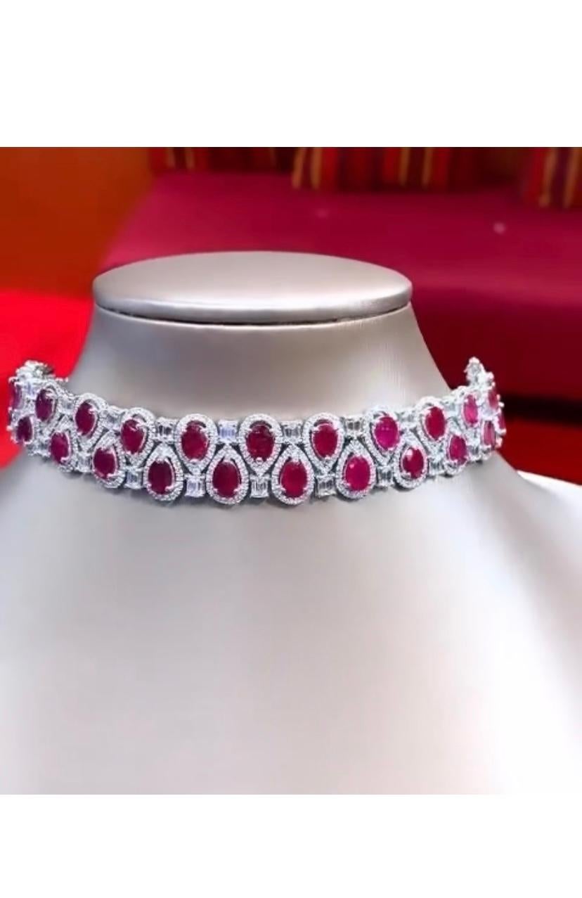AIG Certified 23.00 Carat Burma Rubies 9.70 Ct Diamonds 18K Gold Bracelet/Choker For Sale 4