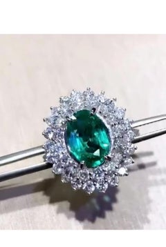 AIG Certified 2.40 Ct Zambian Emerald 2.60 Ct Diamonds 18K Gold Ring