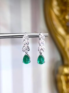 AIG Certified 2.49 Carats Zambian Emeralds Diamonds 18K Gold Earrings