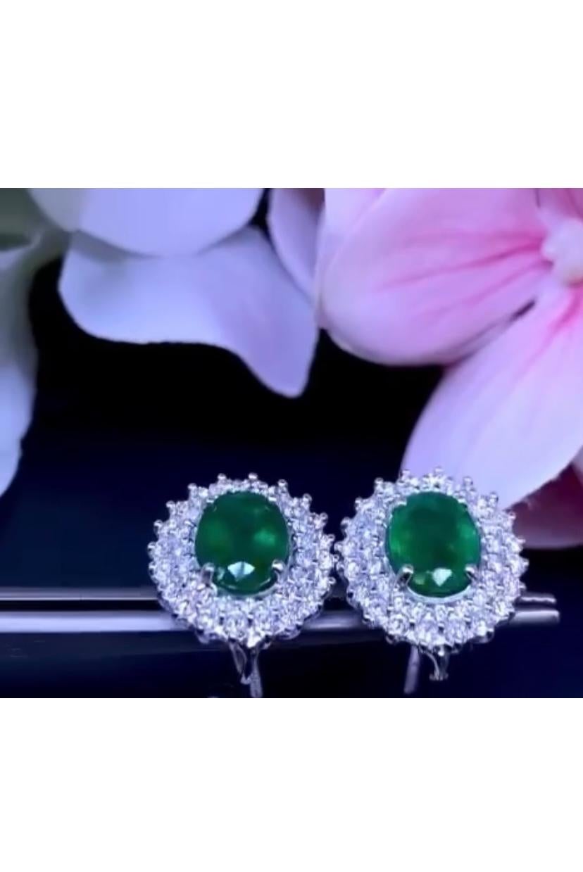 Oval Cut AIG Certified 2.50 Ct Zambian Emeralds   Diamonds 18K Gold Earrings  For Sale