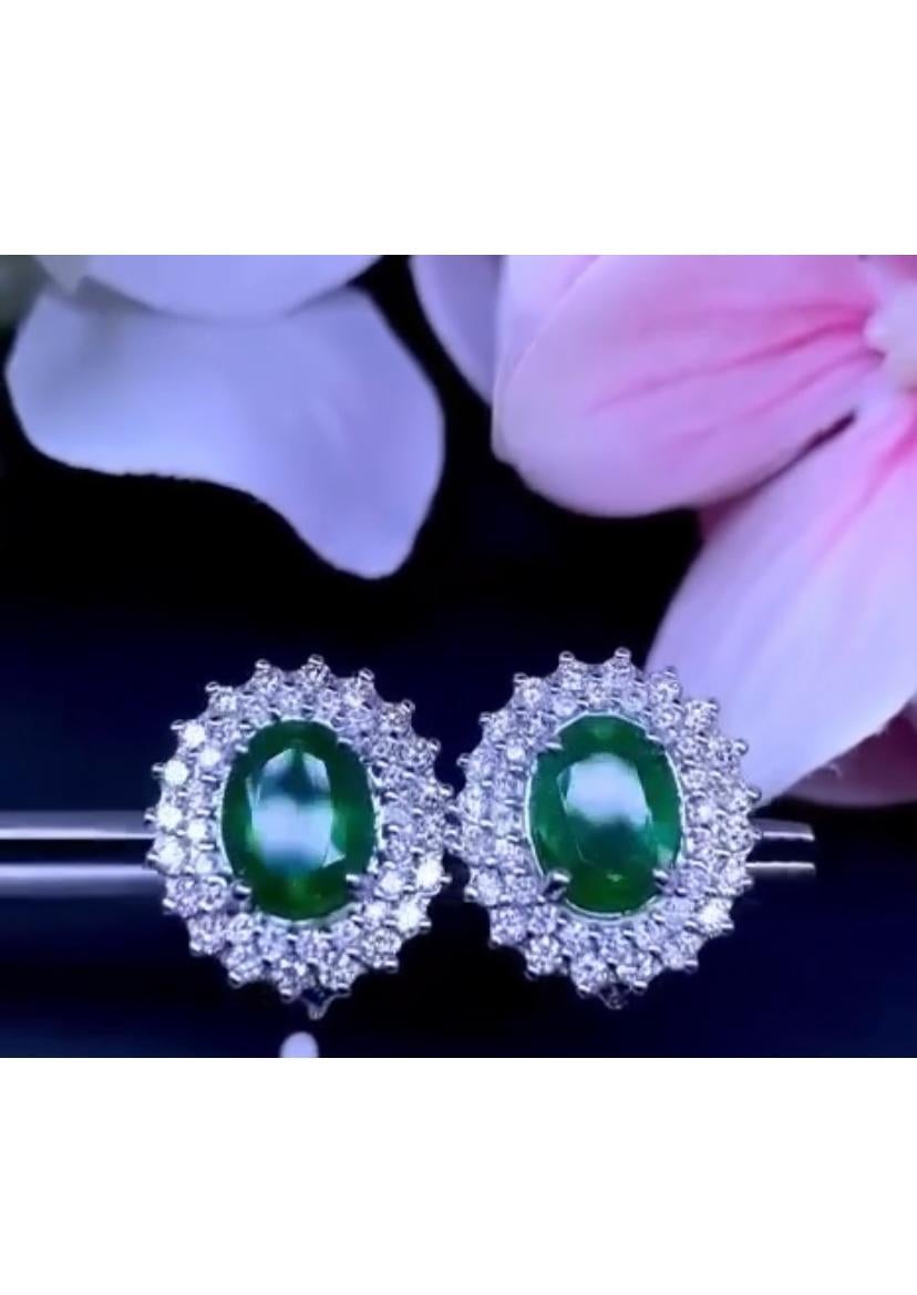 AIG Certified 2.50 Ct Zambian Emeralds   Diamonds 18K Gold Earrings  For Sale 1