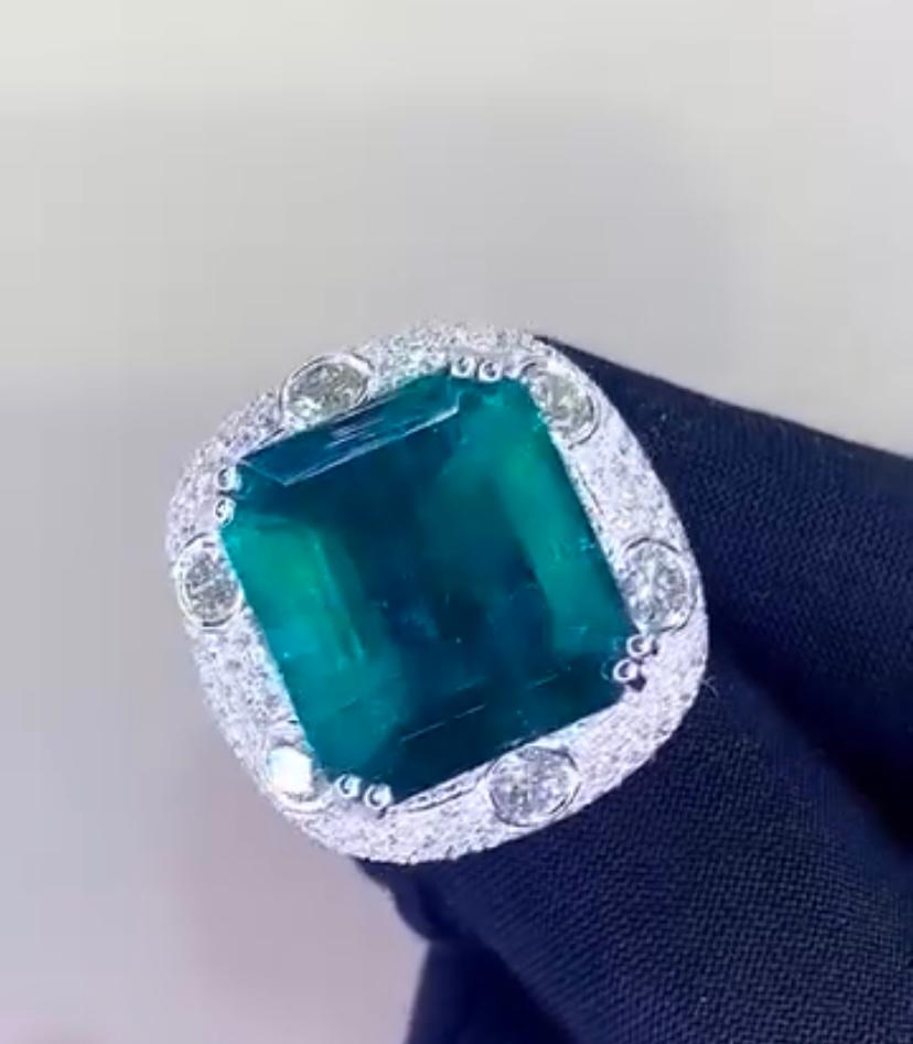 AIG Certified 25.00 Zambian Emerald  6.60 Ct Diamonds 18K Gold Ring For Sale 3