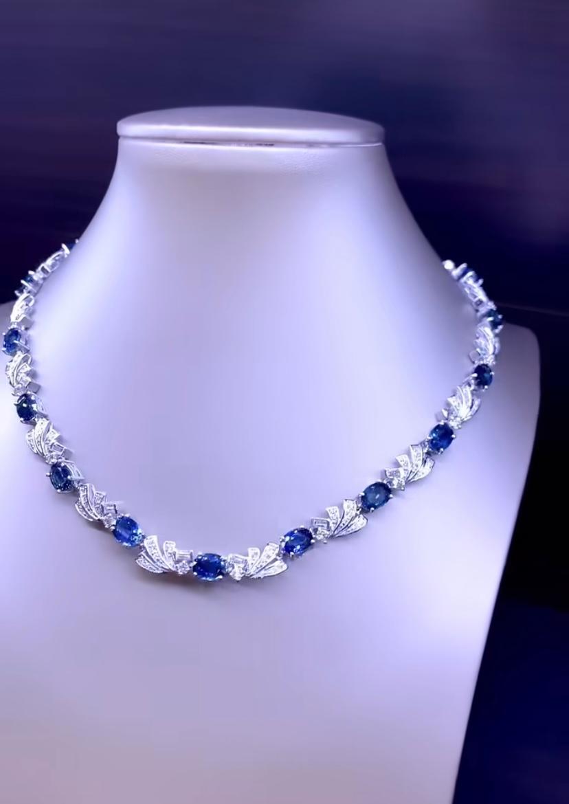 AIG certified 25.68 Ct Ceylon sapphires Diamonds 5.11 Ct 18k Gold Necklace  For Sale 5