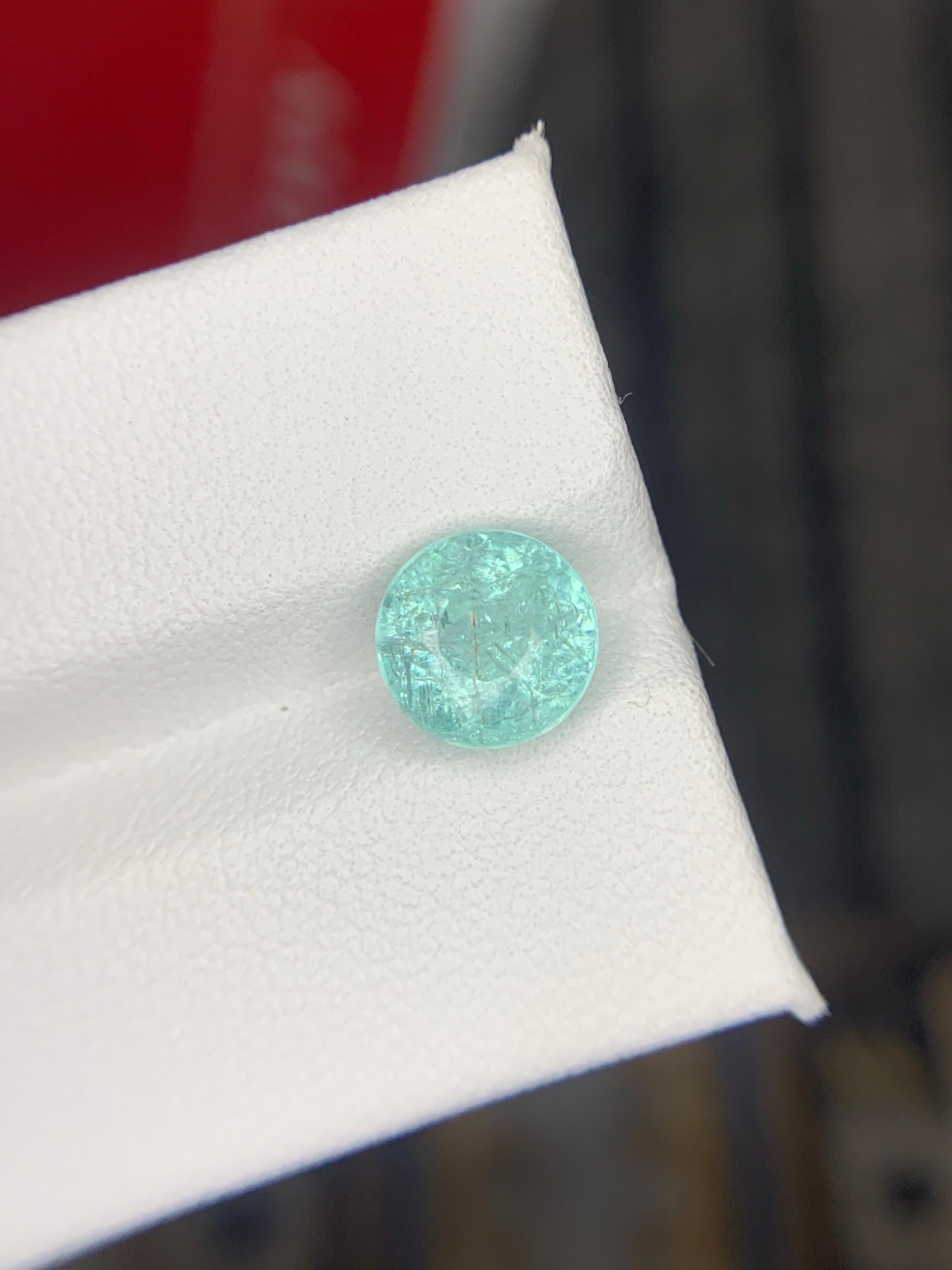 Gemma rotonda di tormalina Paraiba naturale sciolta certificata AIG da 2,60 carati in vendita 11