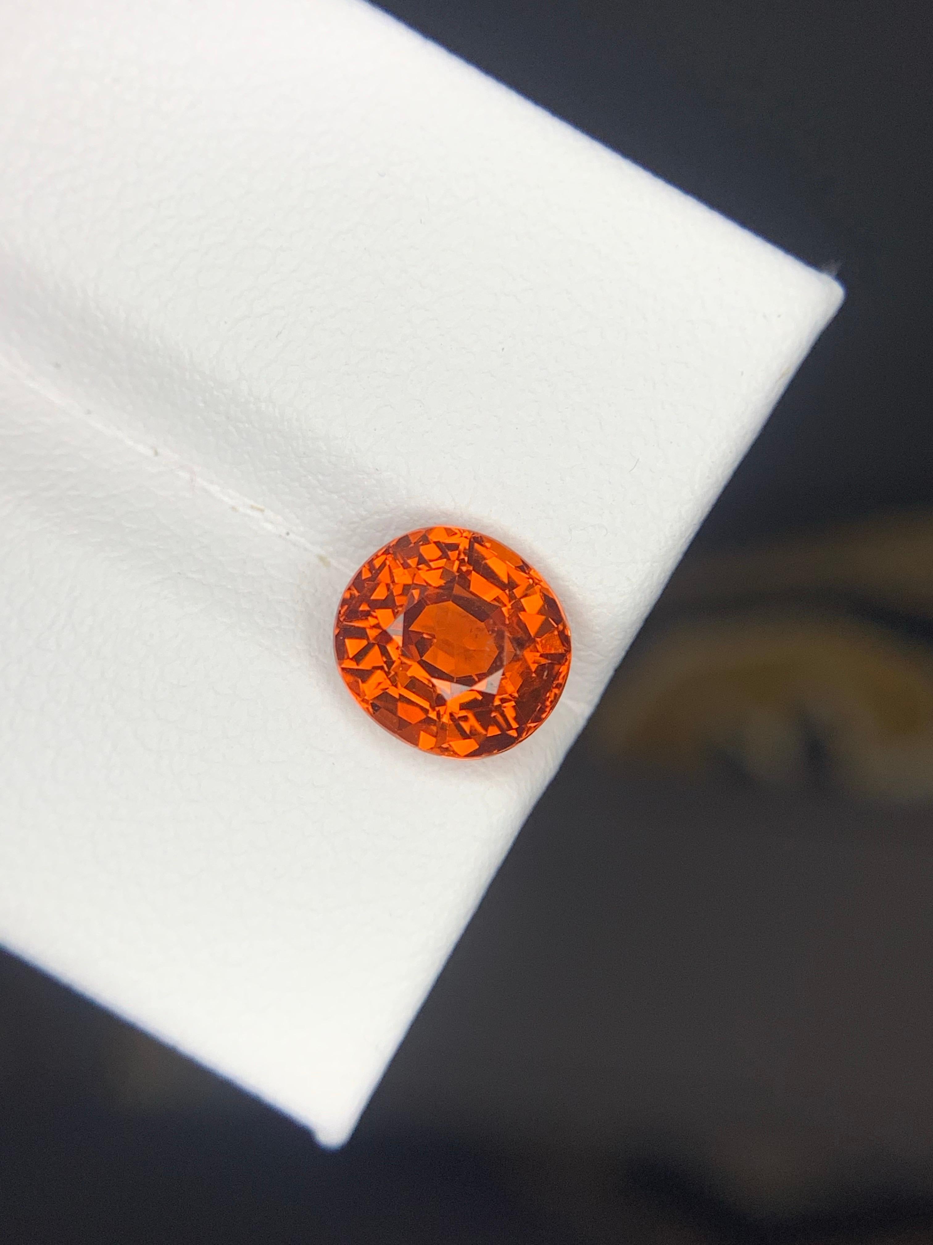 AIG zertifiziert 2,60 Karat natürlichen losen Spessartit Granat Oval Form Edelstein im Angebot 6