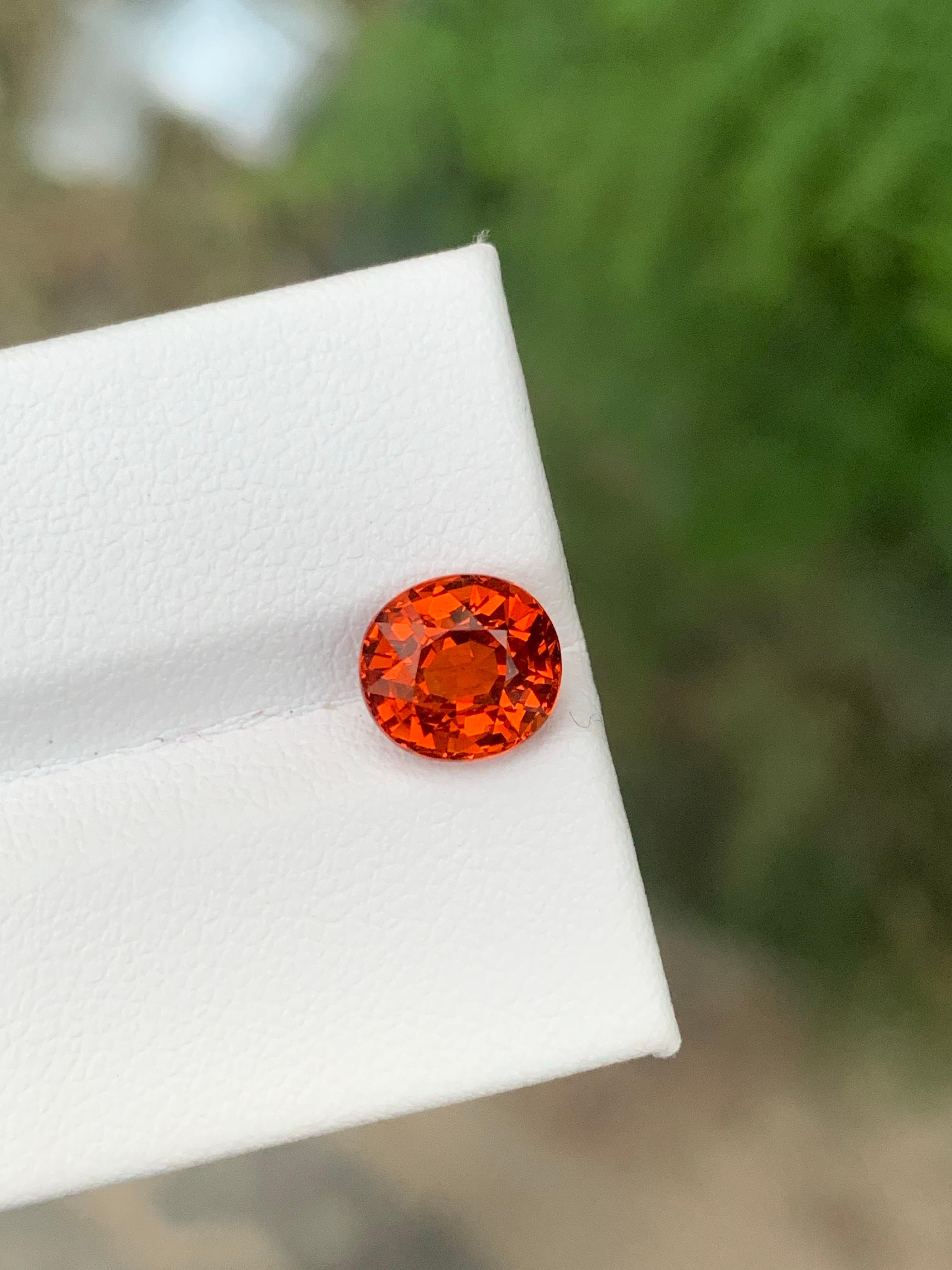 AIG zertifiziert 2,60 Karat natürlichen losen Spessartit Granat Oval Form Edelstein für Damen oder Herren im Angebot