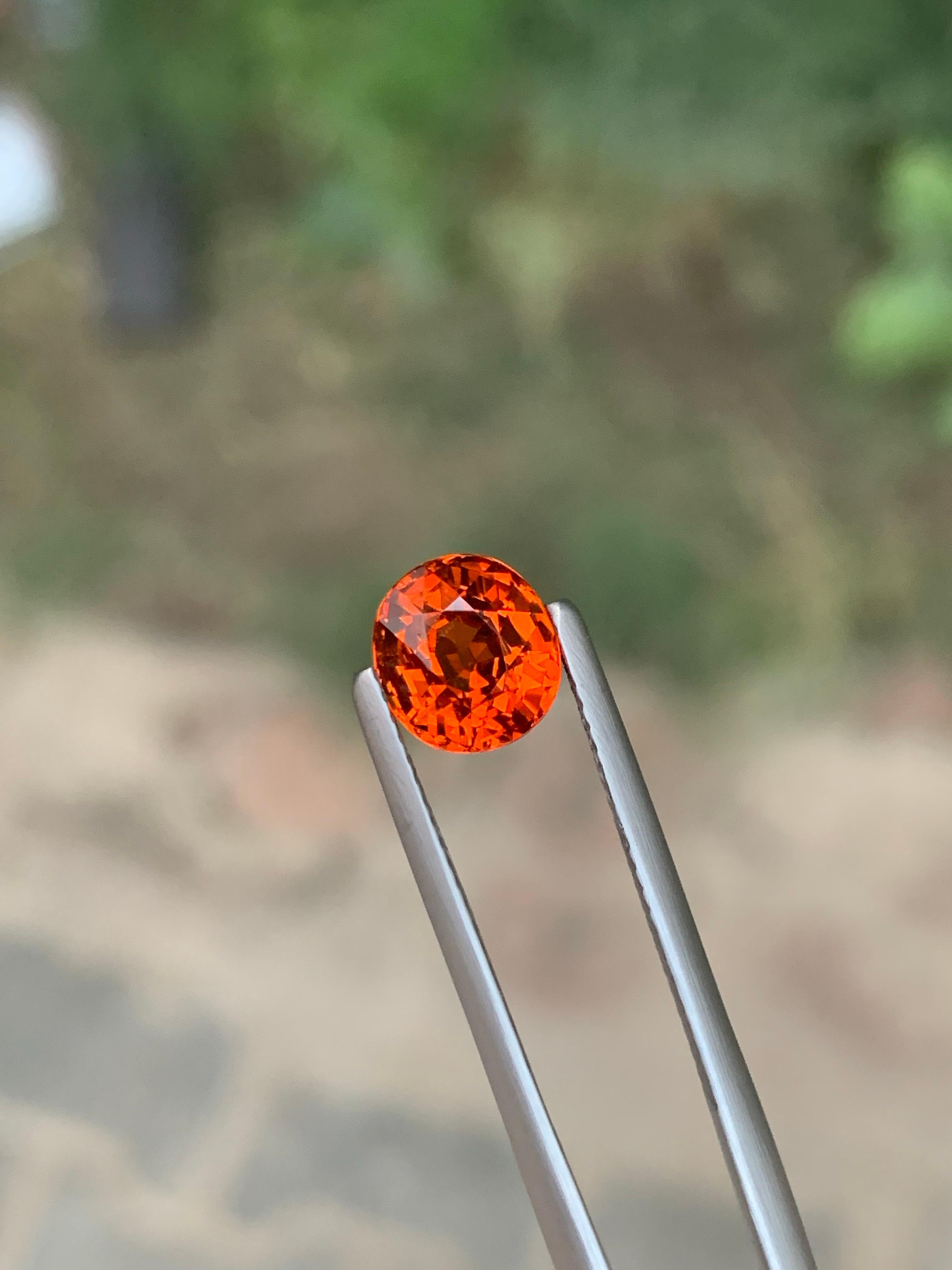 AIG zertifiziert 2,60 Karat natürlichen losen Spessartit Granat Oval Form Edelstein im Angebot 3