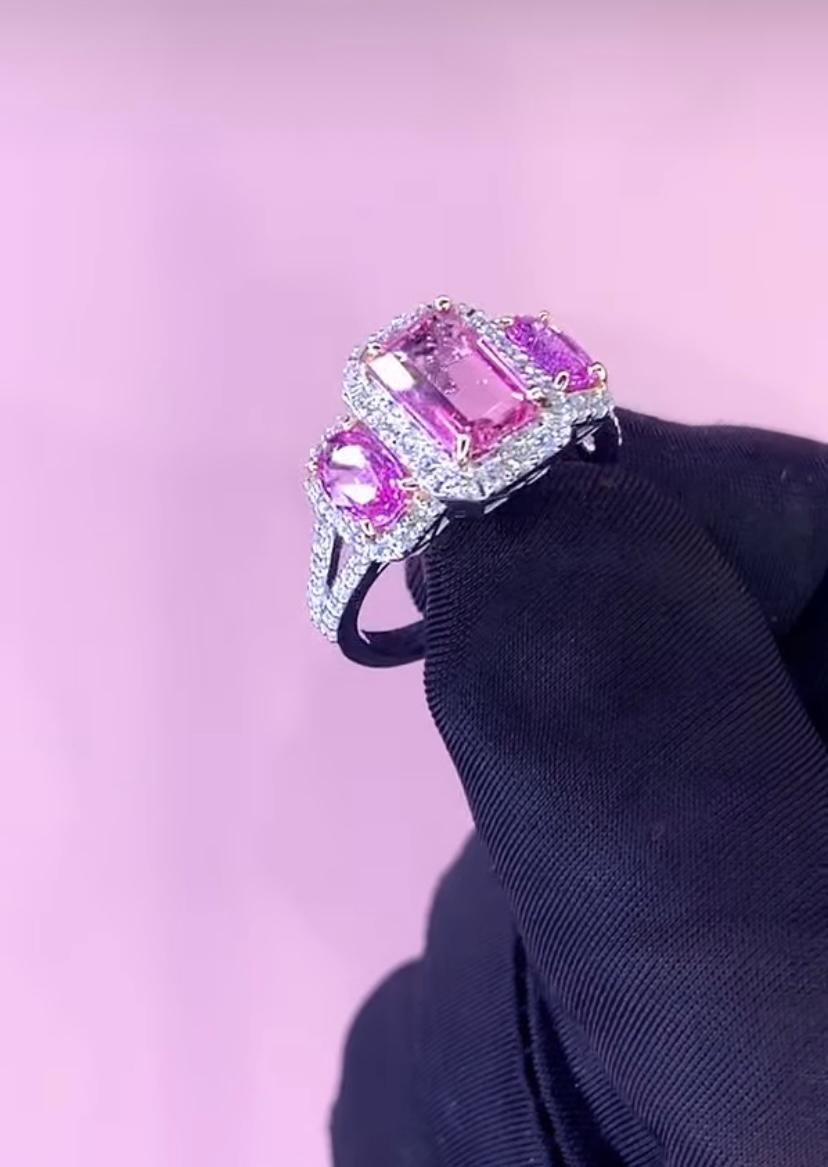 AIG Certified 2.60 Carat Pink Tourmaline Diamonds 18K Gold Ring For Sale 5