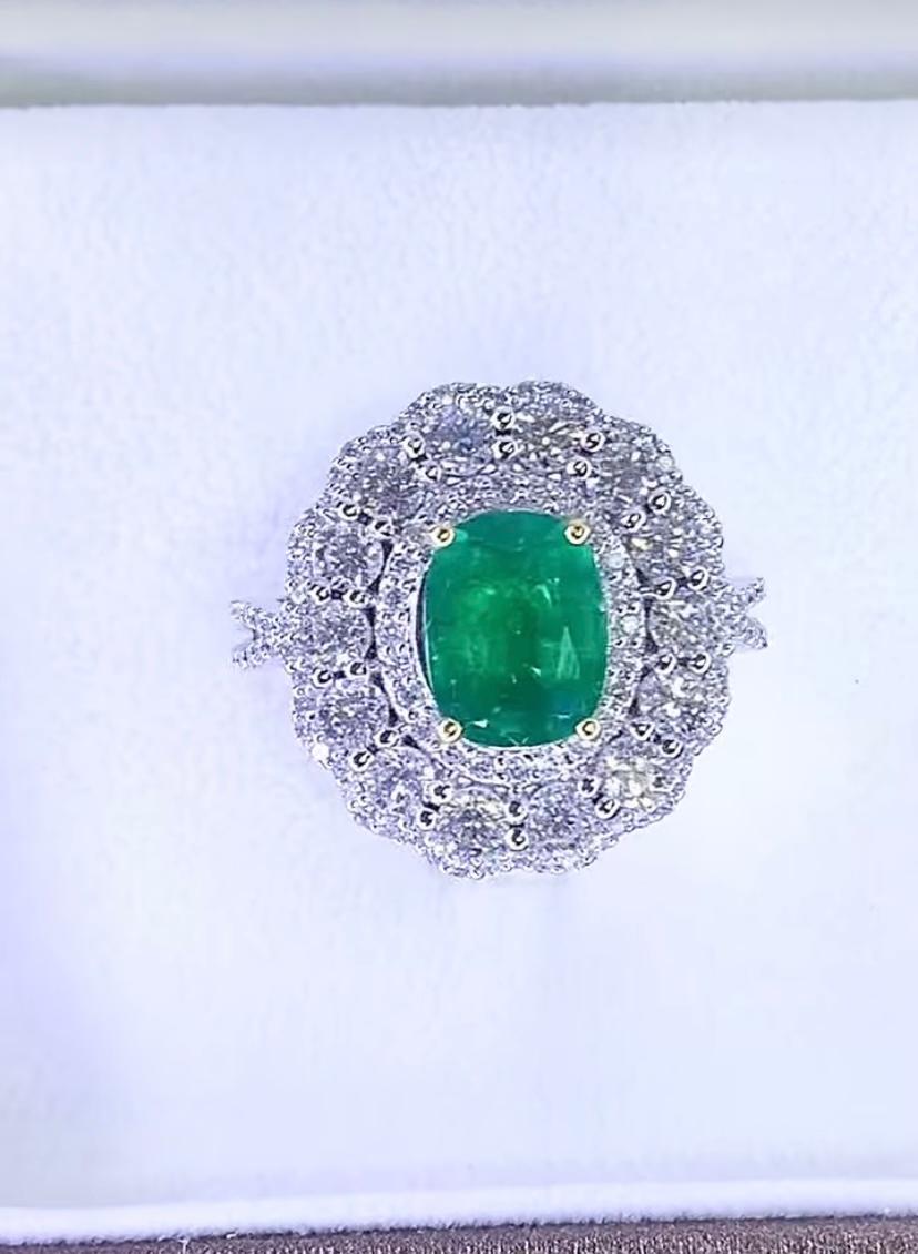 AIG Certified 2.60 Ct Zambian Emerald 2.50 Ct Diamonds 18K Gold Ring For Sale 6