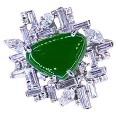 Anillo de oro de 18 quilates con certificado AIG de 2,70 quilates de jade natural y 2,20 quilates de diamantes
