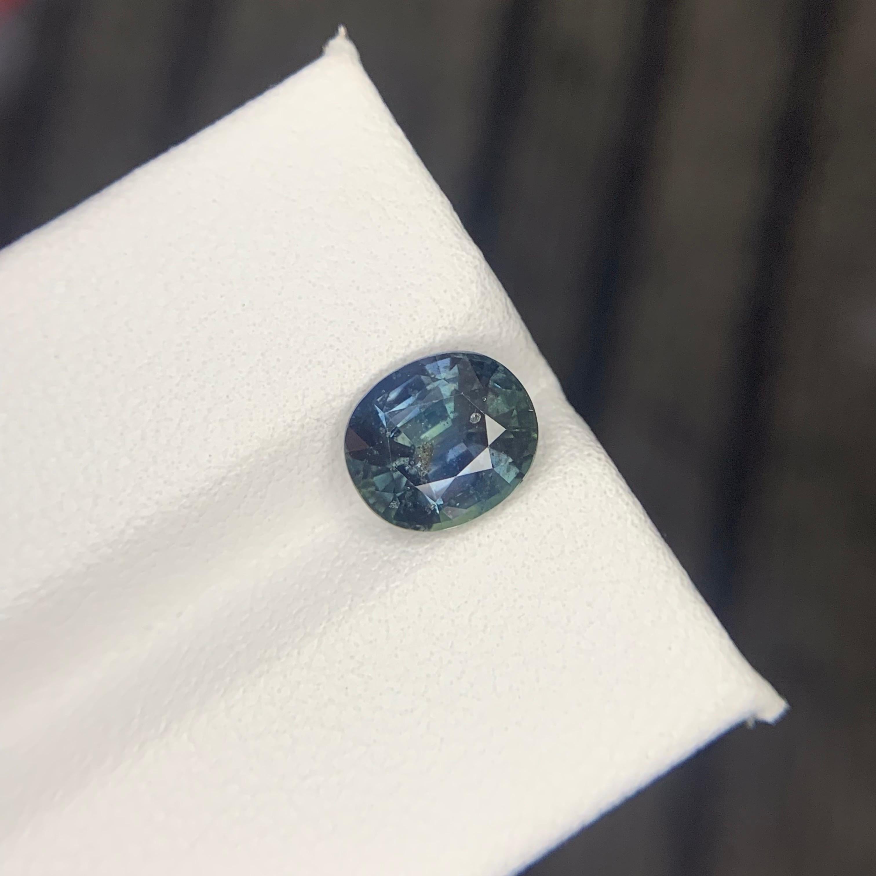 AIG Certified 2.73 Carat Natural Loose Sapphire Oval Shape Gemstone (pierre précieuse de forme ovale) en vente 7