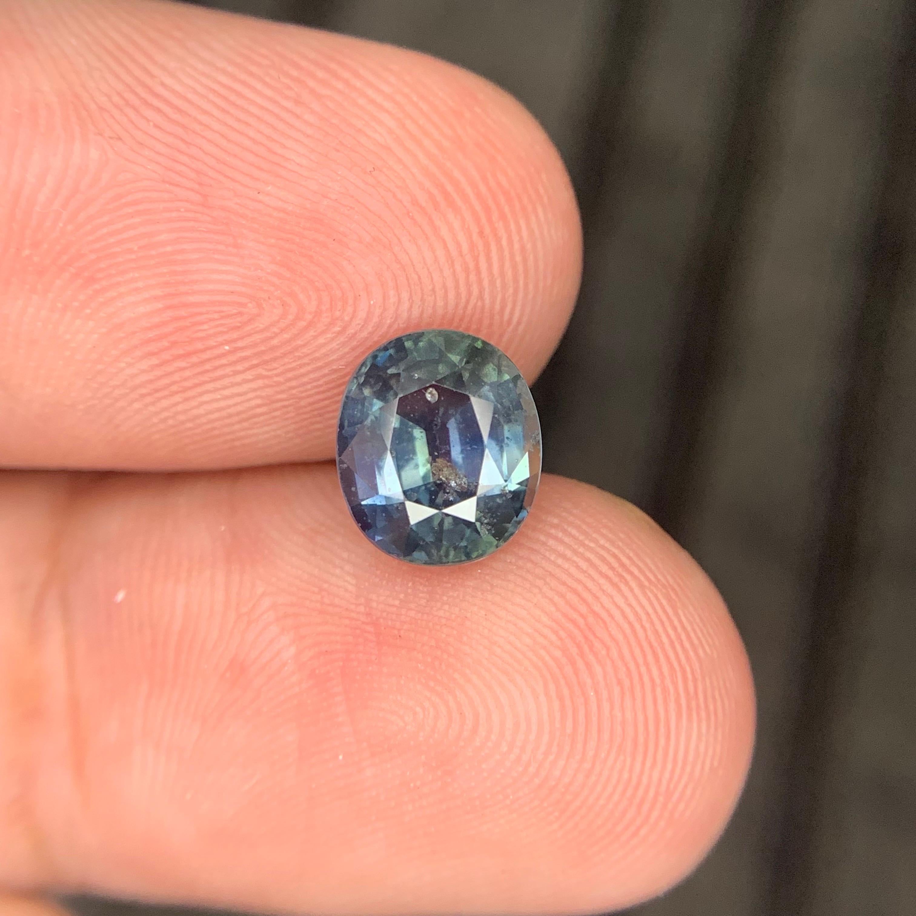 AIG Certified 2.73 Carat Natural Loose Sapphire Oval Shape Gemstone (pierre précieuse de forme ovale) en vente 9