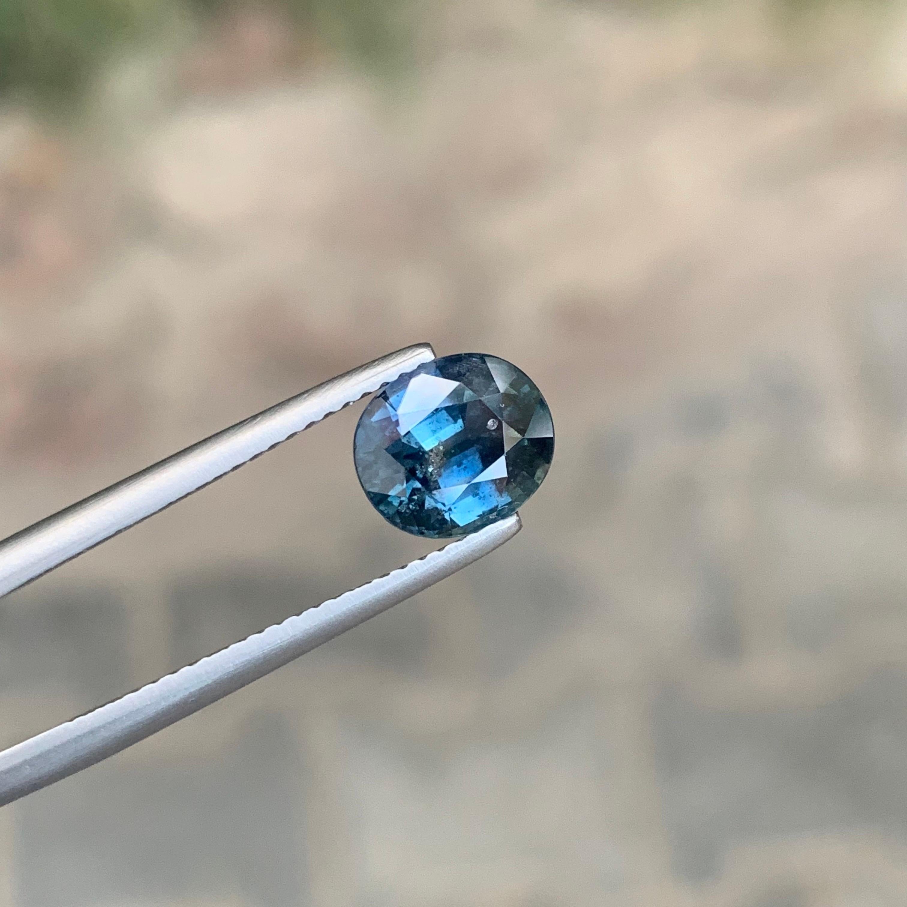 AIG Certified 2.73 Carat Natural Loose Sapphire Oval Shape Gemstone (pierre précieuse de forme ovale) en vente 1