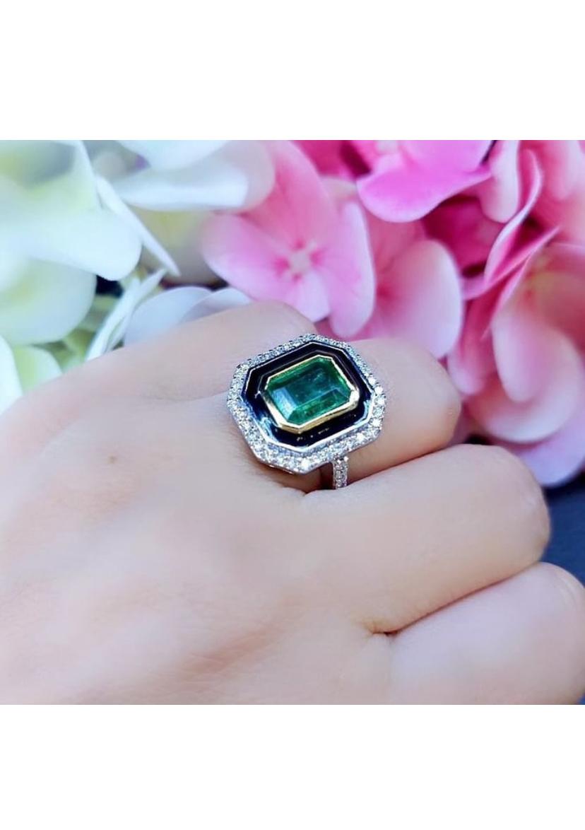 AIG Certified 2.75 Zambian Emerald  Diamonds 18K Gold Ring  For Sale 2