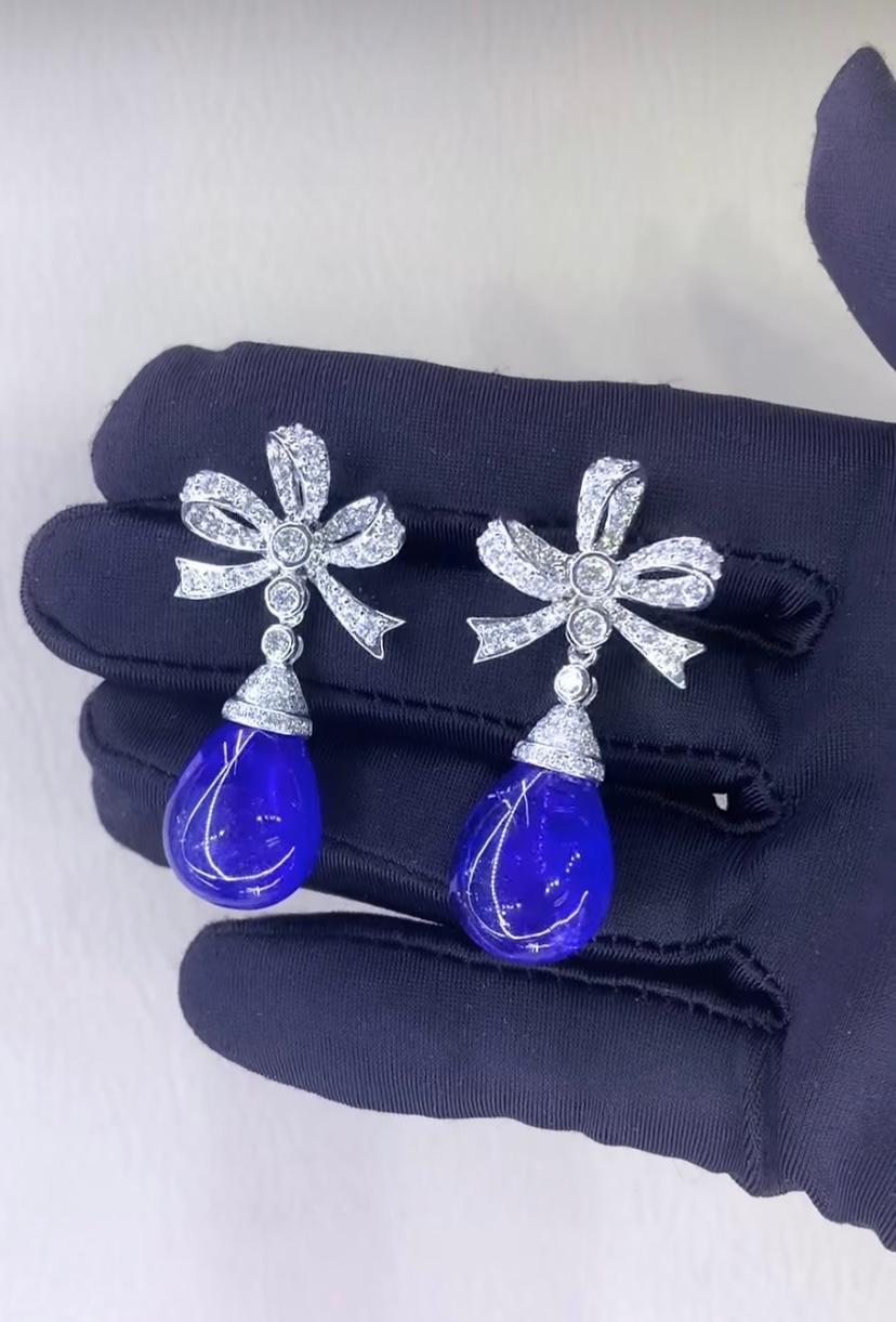 AIG - Certification 28.00 carats  Boucles d'oreilles florales en or 18k Tanzanite 2.10 Ct Diamants Neuf - En vente à Massafra, IT