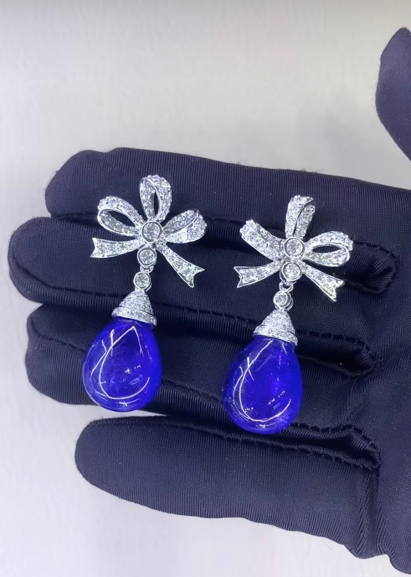 AIG - Certification 28.00 carats  Boucles d'oreilles florales en or 18k Tanzanite 2.10 Ct Diamants Pour femmes en vente
