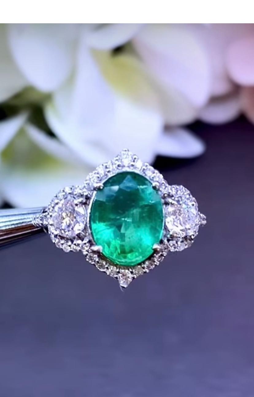 An exclusive cocktail Emerald and Diamond ring.
Designed in elegant and sophisticated style.
Elevate your look and adds a touch of glamour on your outfit.
Stunning ring come in 18k gold with a Natural Zambian Emerald of 2,82 carats, in perfect oval