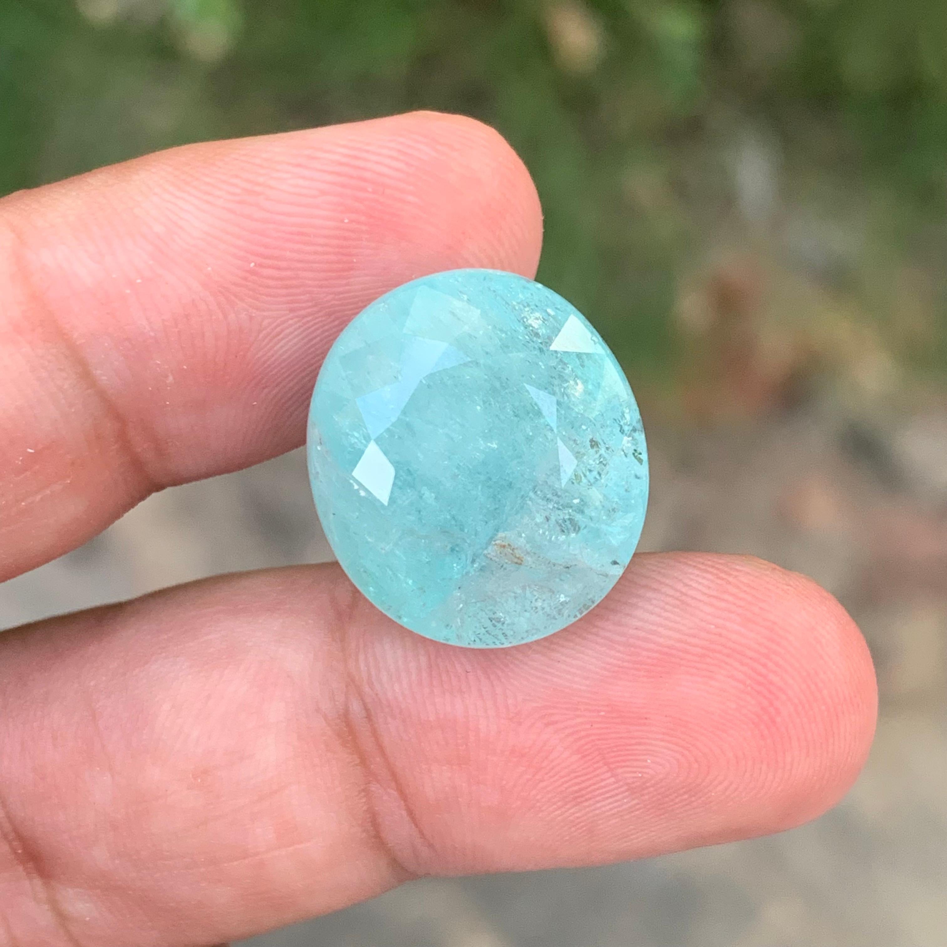 Gemma naturale sciolta di forma ovale di tormalina Paraiba certificata AIG da 28,58 carati in vendita 4