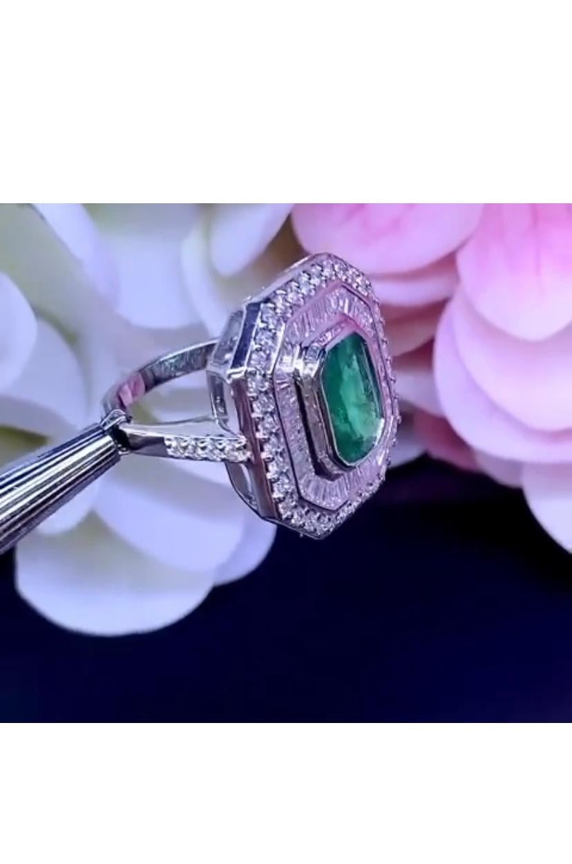 AIG Certified 2.87 Ct Zambian Emerald  1.42 Ct Diamonds 18K Gold  Ring For Sale 2