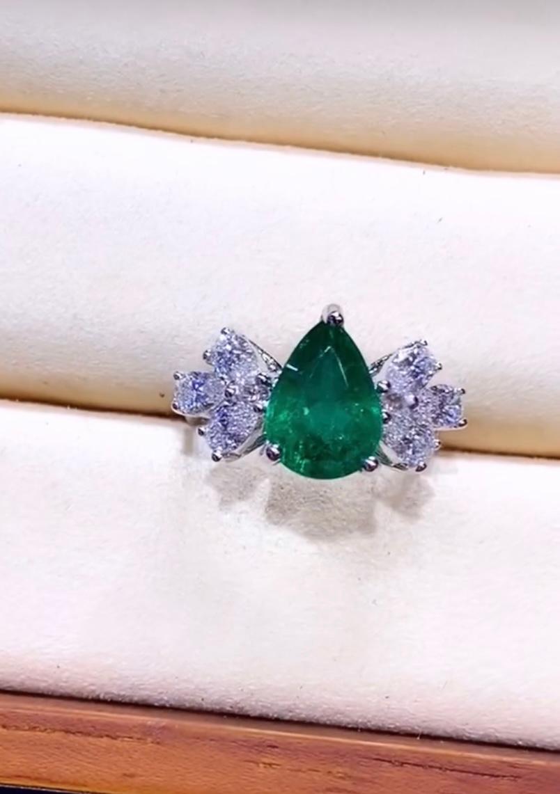 AIG zertifiziert 2,89 Karat sambischen Smaragd Diamanten 18K Gold Ring Damen im Angebot