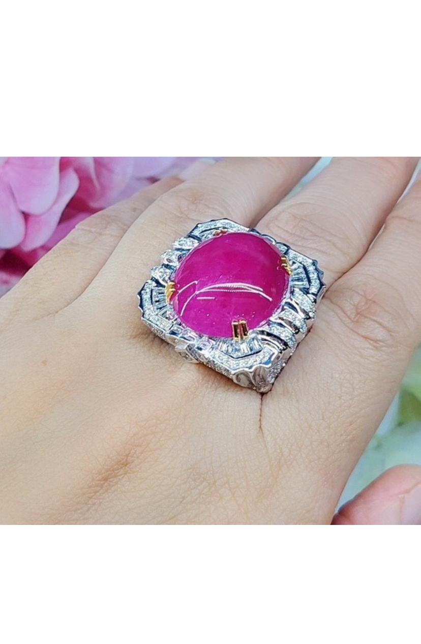 Rubí de Birmania certificado AIG de 29.00 quilates  Anillo de oro de 18 quilates con diamantes de 3,20 quilates en venta 2