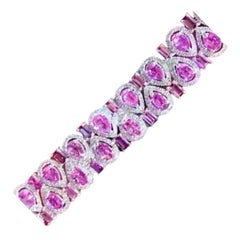 AIG Certified 29.00 Ct Ceylon Pink Sapphires 4.60 Ct Diamonds 18K Gold Bracelet