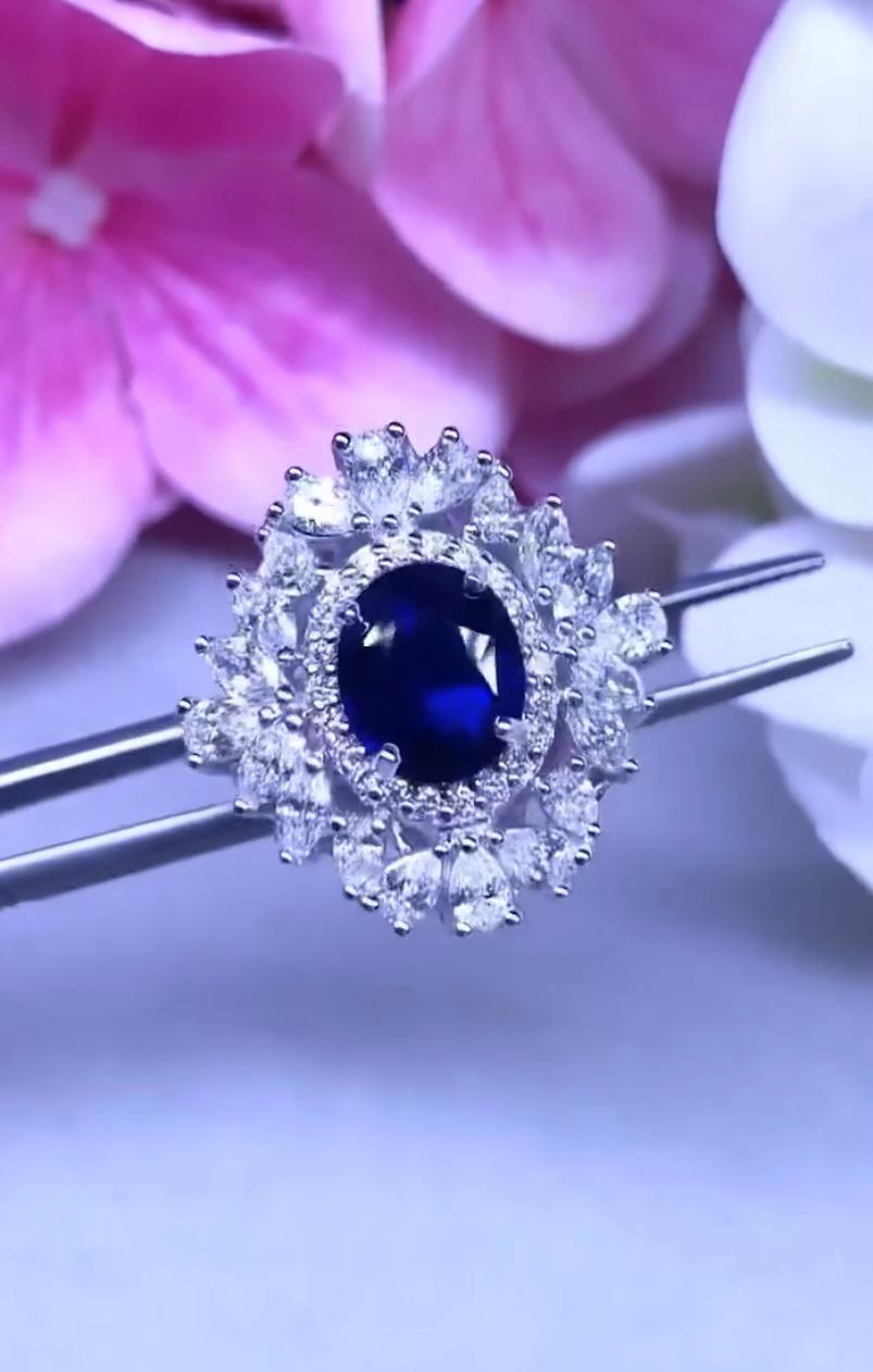 A magnificent flower ring , crafted with intricate detail, the soft and feminine design adds a touch of elegance to any ensemble. The combination of the radiant blue sapphire and sparkling diamonds creates a dazzling and sophisticated look.
Stunning