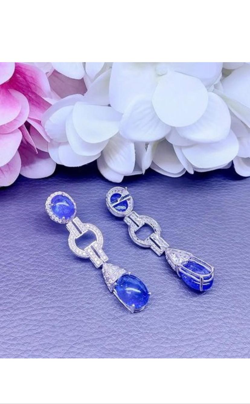 AIG Certified 30.80 Carats Natural Tanzanites  Diamonds 18K Gold Earrings  For Sale 1