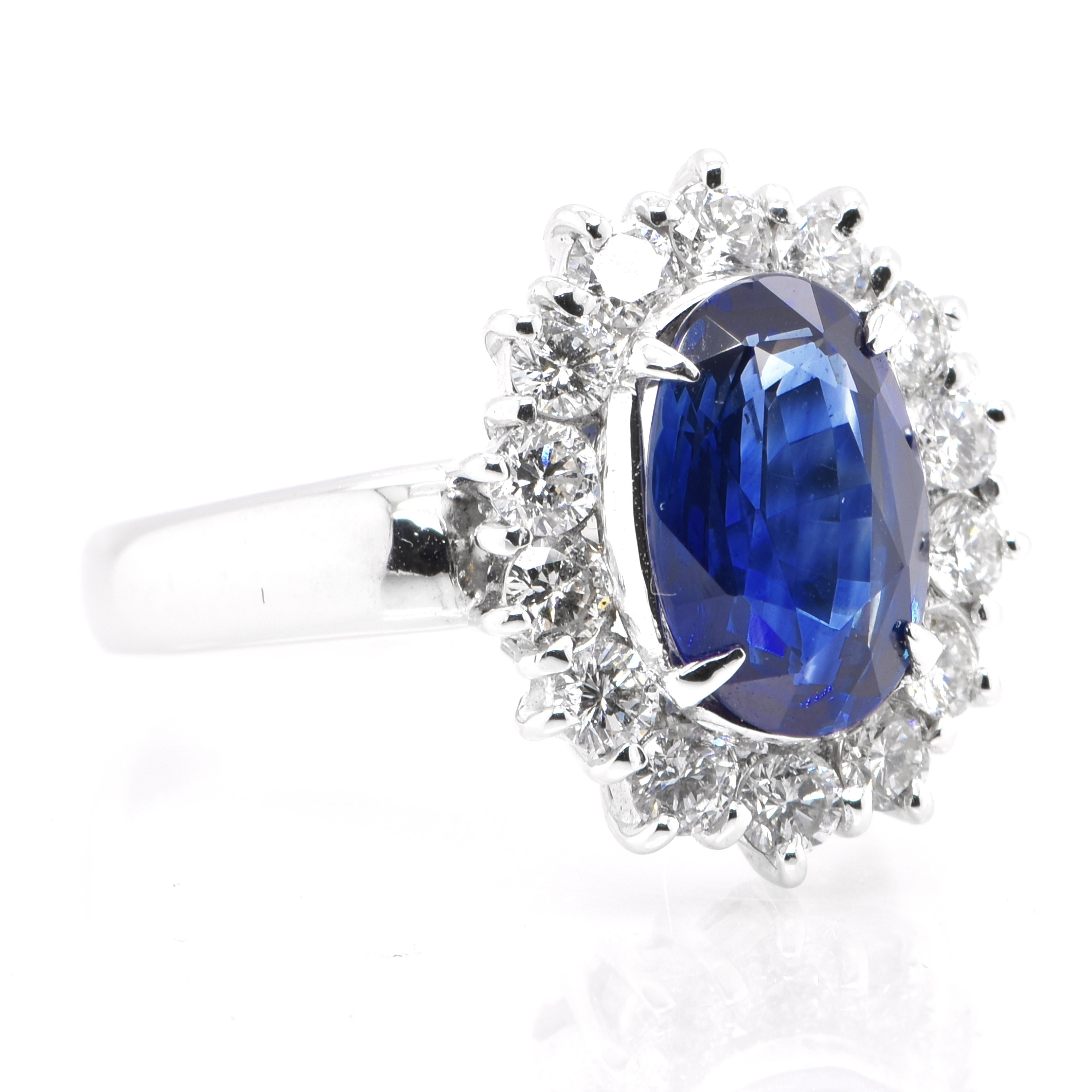 Modern AIG Certified 3.11 Carat Natural Unheated Blue Sapphire Ring Set in Platinum