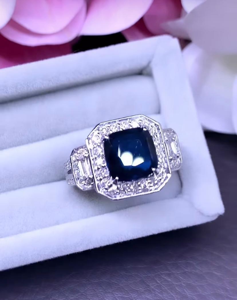 AIG Certified 3.18 Ct Ceylon Sapphires  1.30 Ct Diamonds 18K Gold Art Decó Ring  For Sale 2