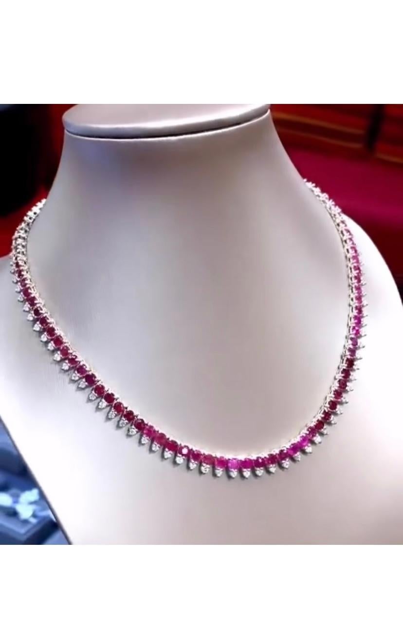Mixed Cut AIG Certified 33.00 Carats Burmese  Rubies  4.50 Ct Diamonds 18K Gold Necklace For Sale