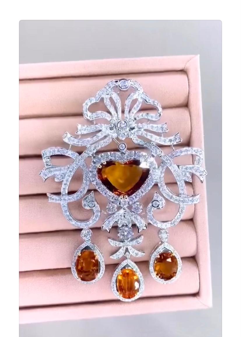 AIG Certified 33.00 Ct Orange Sapphires 11.00 Ct Diamonds  Pendant/Brooch In New Condition For Sale In Massafra, IT
