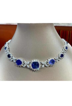 Certified 33.00 Cts Ceylon Blue Sapphires  14.00 Cts Diamonds 18K  Necklace