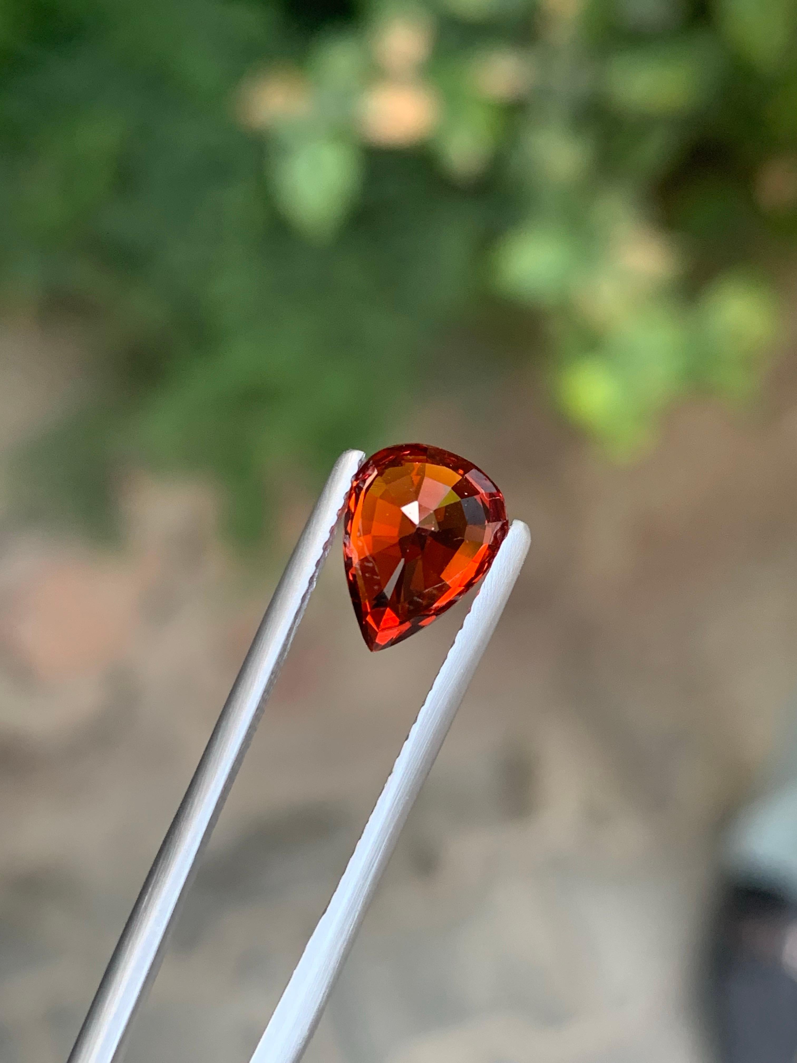 AIG zertifiziert 3,36 Karat natürlichen losen Spessartit Granat Birne Form Edelstein im Zustand „Neu“ im Angebot in Peshawar, PK