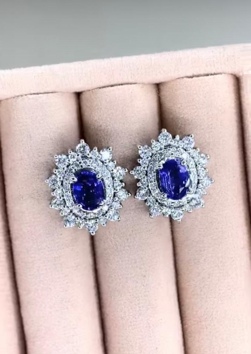 AIG Certified 3.40 Ct Ceylon Sapphires 2.25 Ct Diamonds 18K Gold Earrings For Sale 1