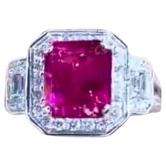 AIG Certified 3.50 Ct Rubellite Tourmaline Diamonds 18K Gold Ring