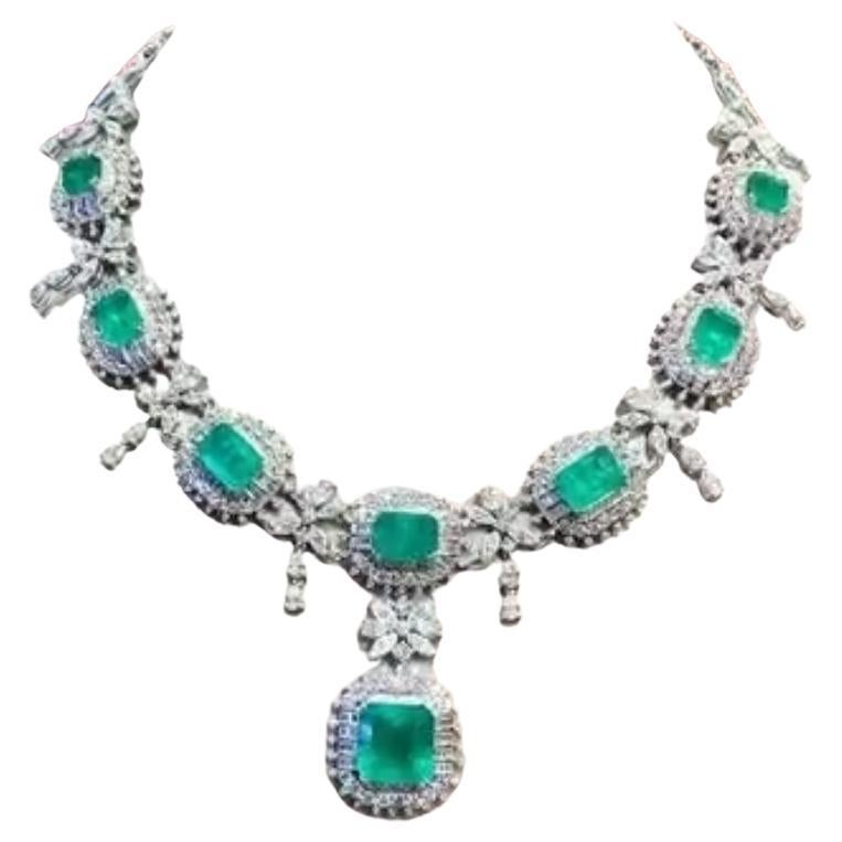 AIG Certified 36.00 Carat Zambian Emerald  23.00 Ct Diamonds 18k Gold Necklace For Sale