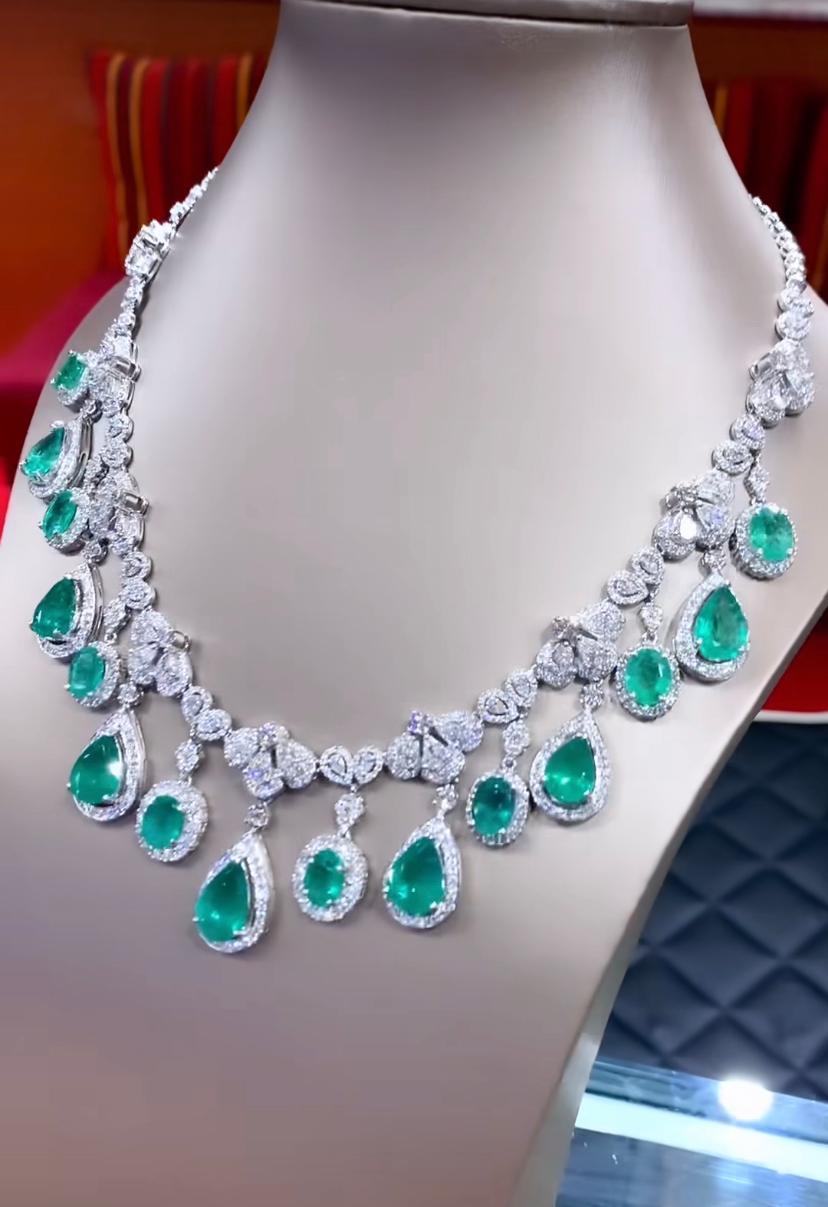 Women's AIG Certified 36.19 Carats Zambian Emeralds  20.55 Ct Diamonds 18K Gold Necklace For Sale