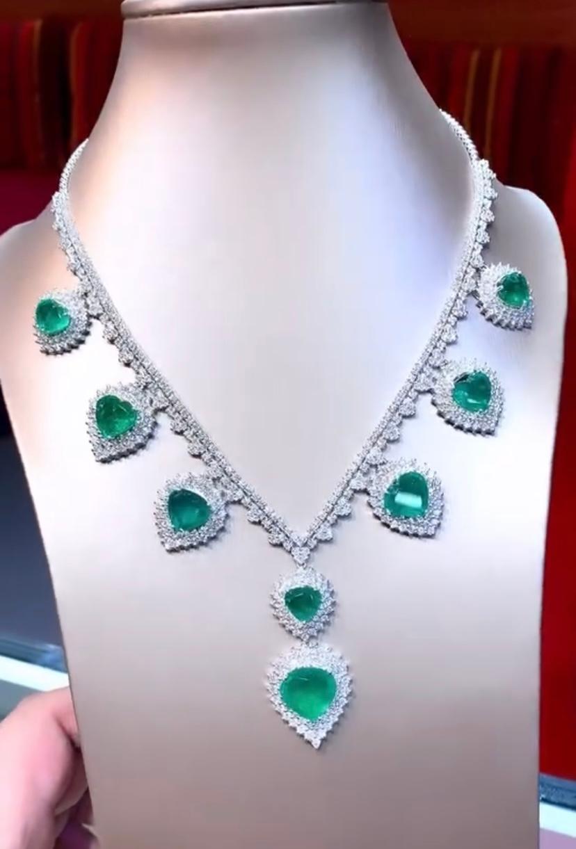AIG Certified 37.00 Cts Zambian Emeralds  16.50 Cts Diamonds 18K Gold Necklace In New Condition For Sale In Massafra, IT