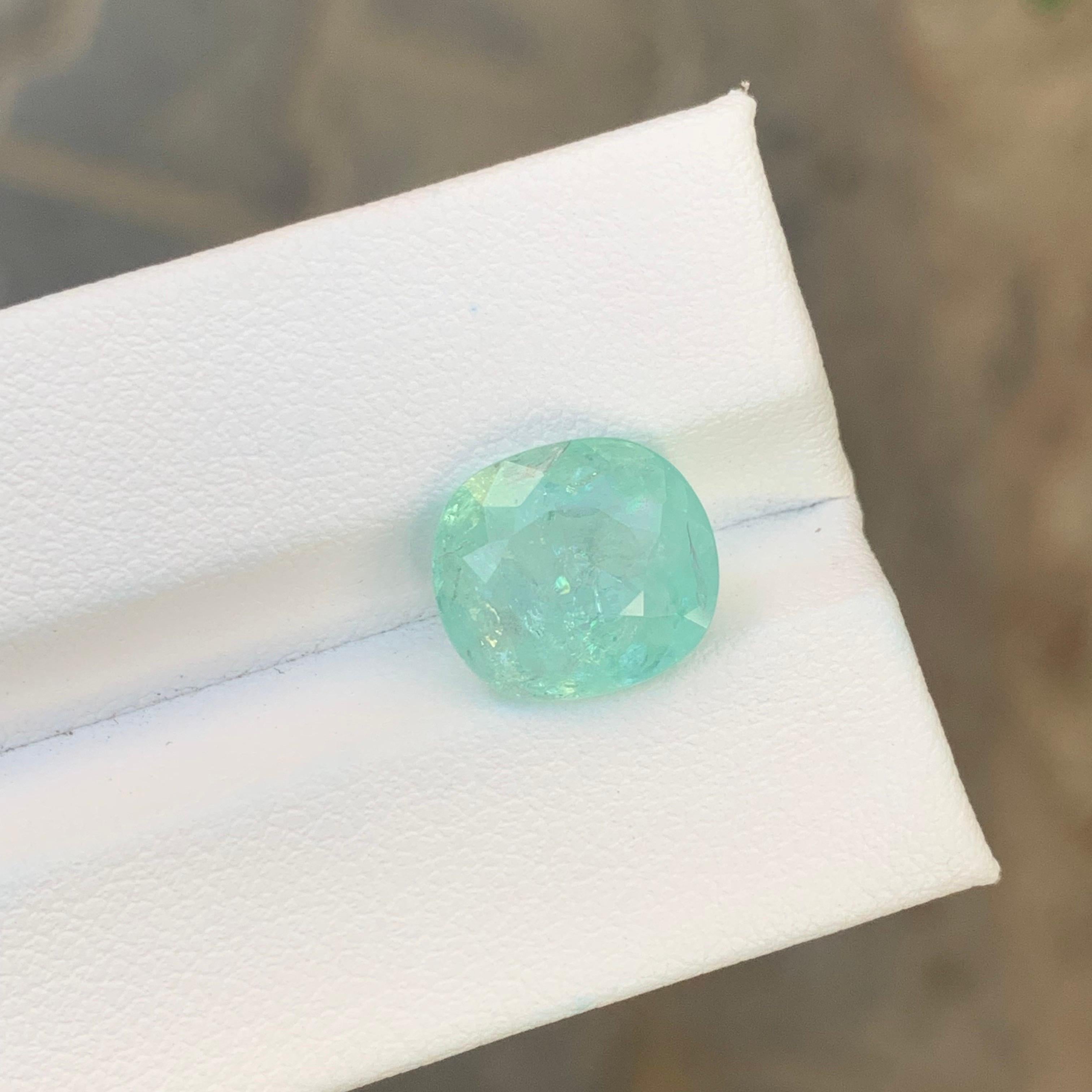 AIG Certified 3.72 Carat Natural Loose Paraiba Tourmaline From Mozambique For Sale 3