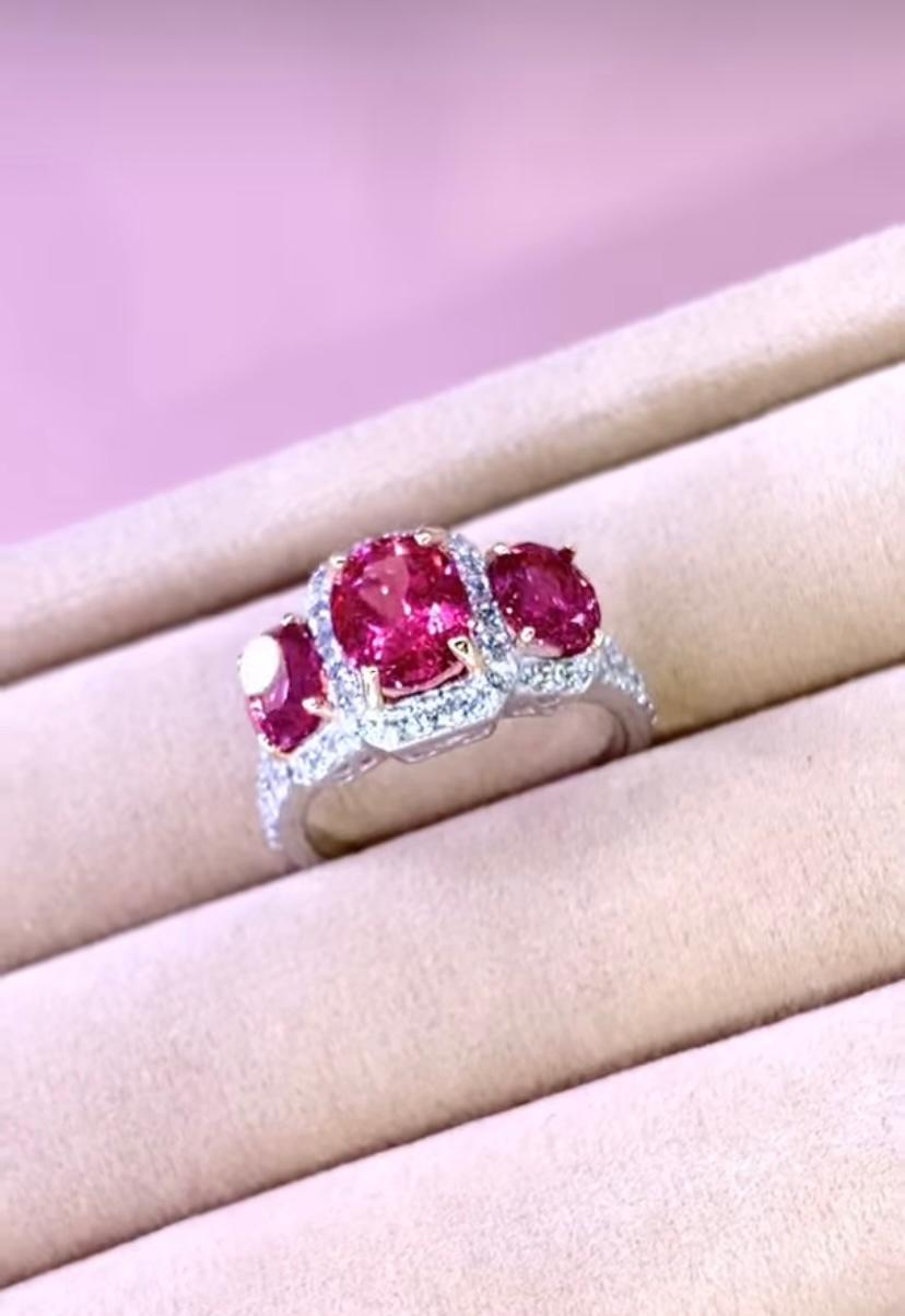 Women's AIG Certified 3.80 Carat Pink Tourmaline Diamonds 18K Gold Ring For Sale