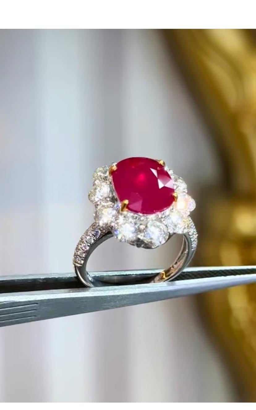 Anello in oro 18K con diamanti certificati AIG da 3,80 carati e rubino della Birmania da 3,70 carati in vendita 6