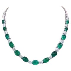 AIG Certified 38.00 Carats Zambian Emeralds  4.80 Ct Diamonds 18k Gold Necklace