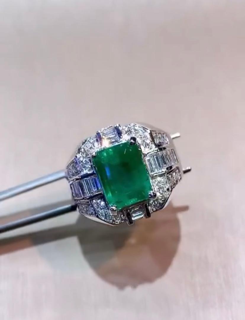 Mixed Cut AIG Certified 3.89 Carat Zambian Emerald  1.28 Ct Diamonds 18K Gold  Ring For Sale
