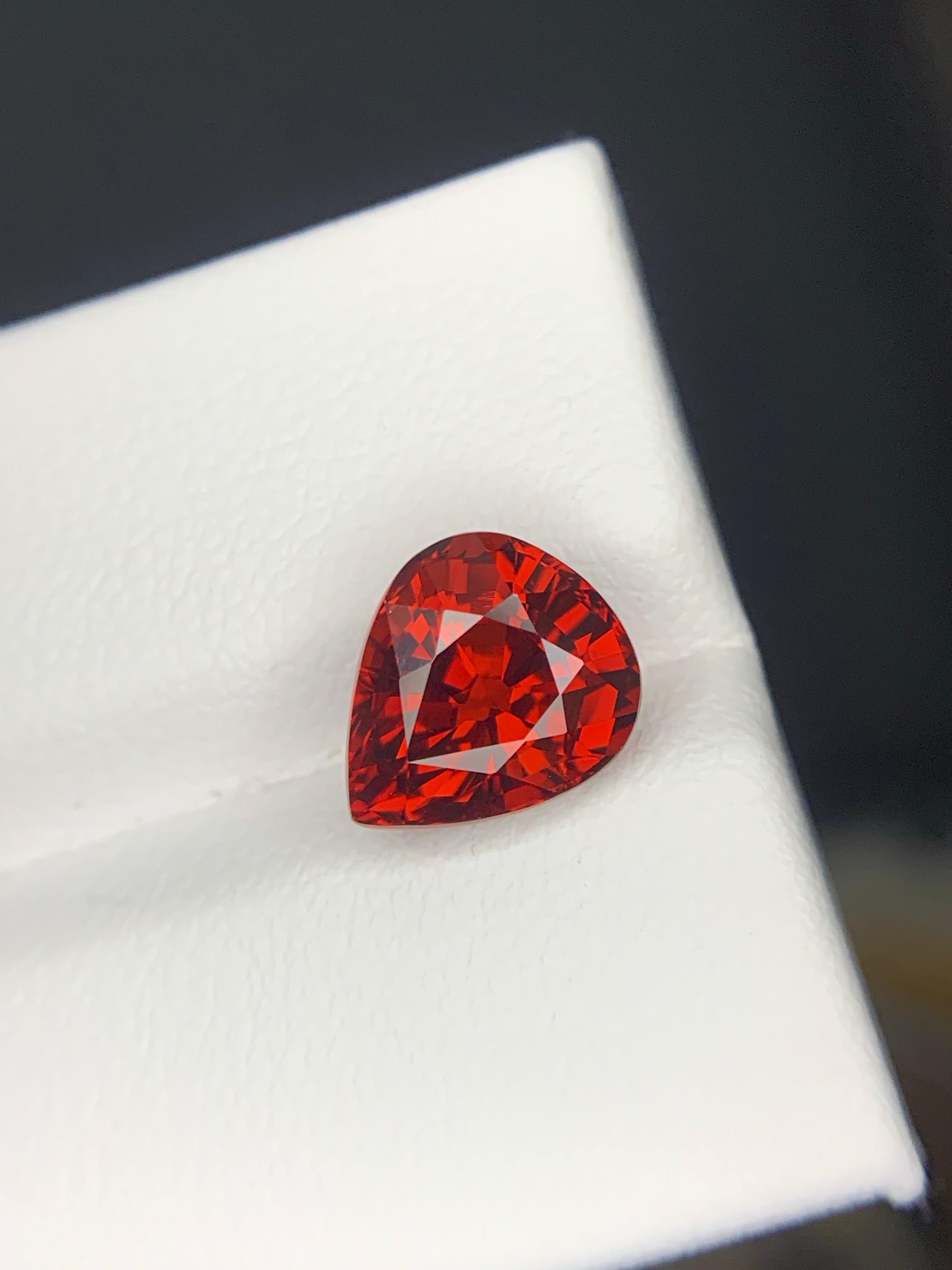 AIG Certified 3.96 Carat Natural Loose Spessartite Garnet Pear Shape Gemstone For Sale 4