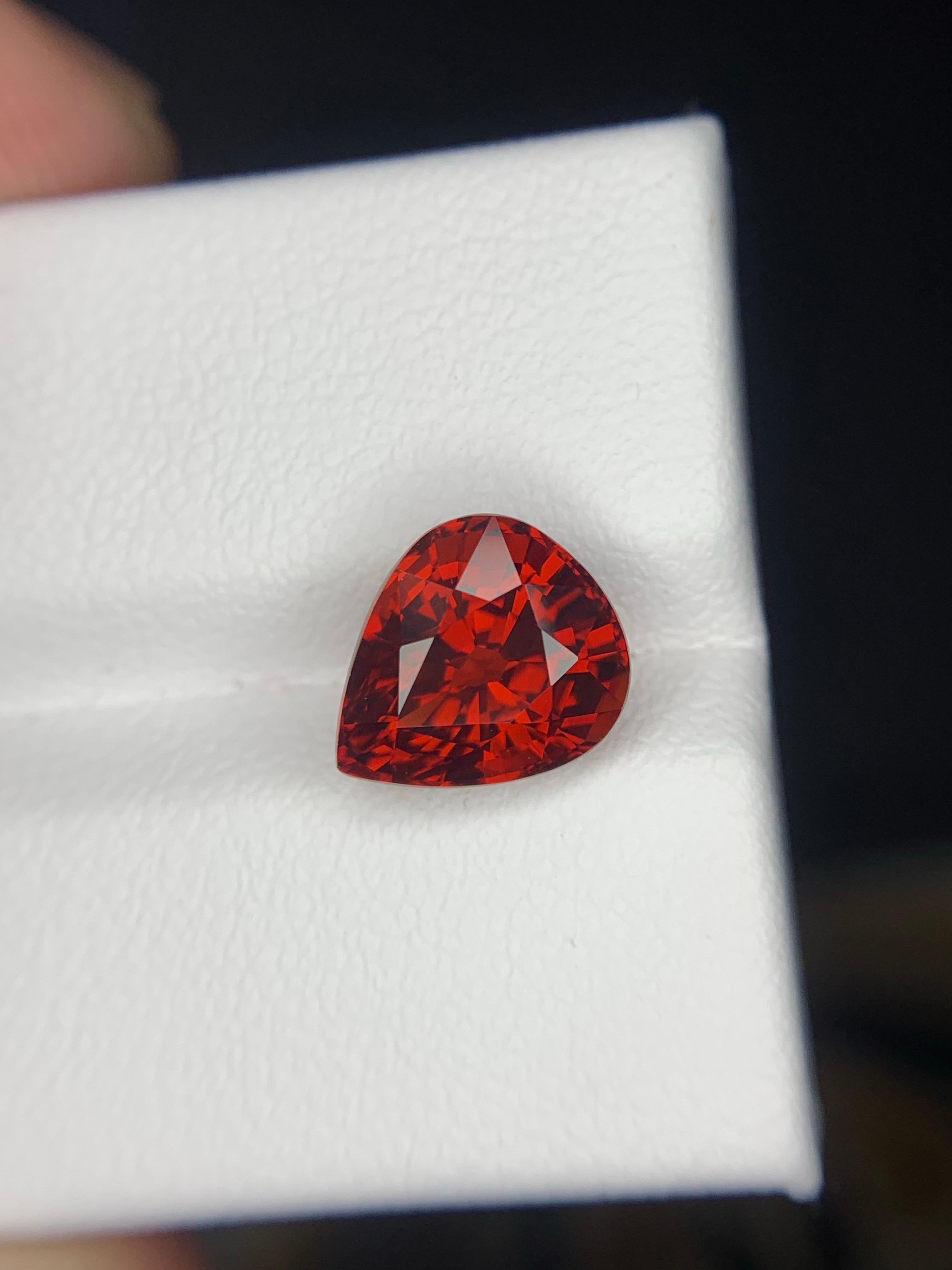 AIG Certified 3.96 Carat Natural Loose Spessartite Garnet Pear Shape Gemstone For Sale 1