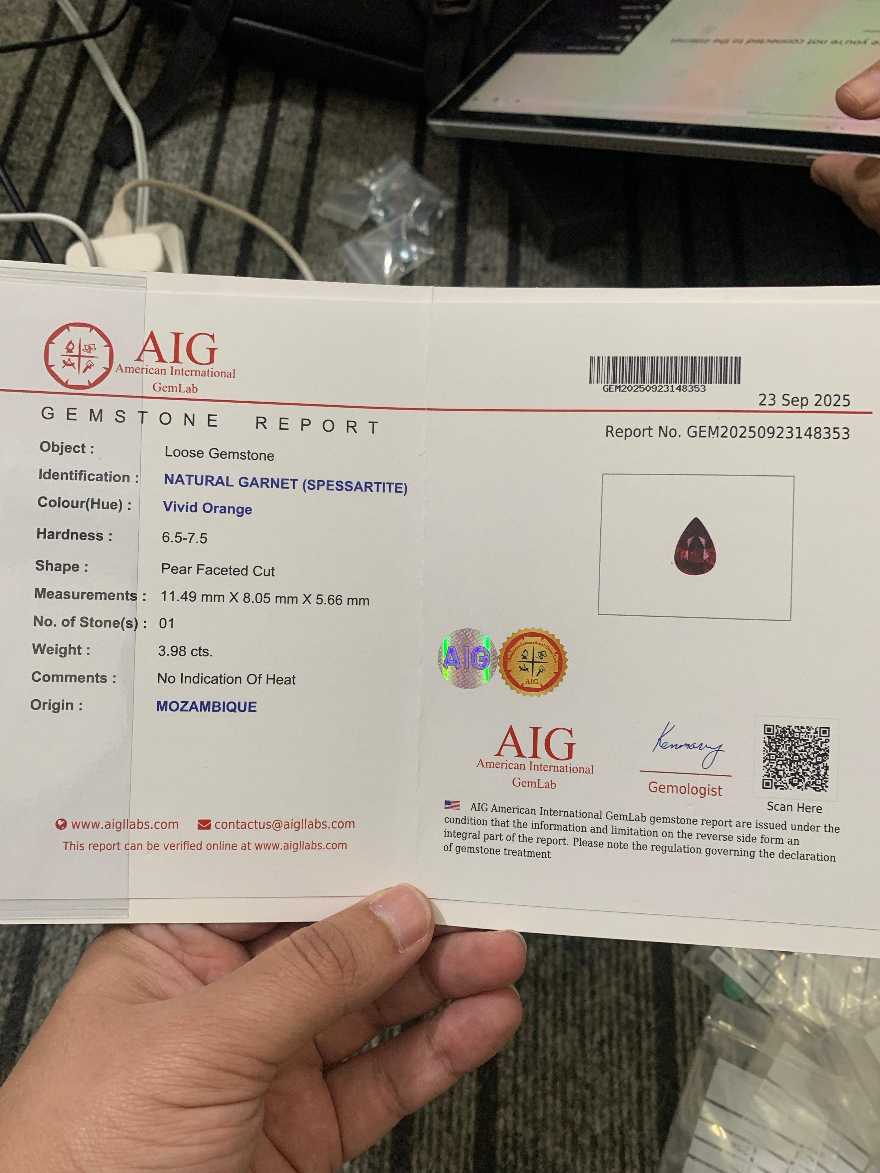 AIG zertifiziert 3.98 Karat natürlichen losen Spessartit Granat Birne Form Edelstein im Angebot 6