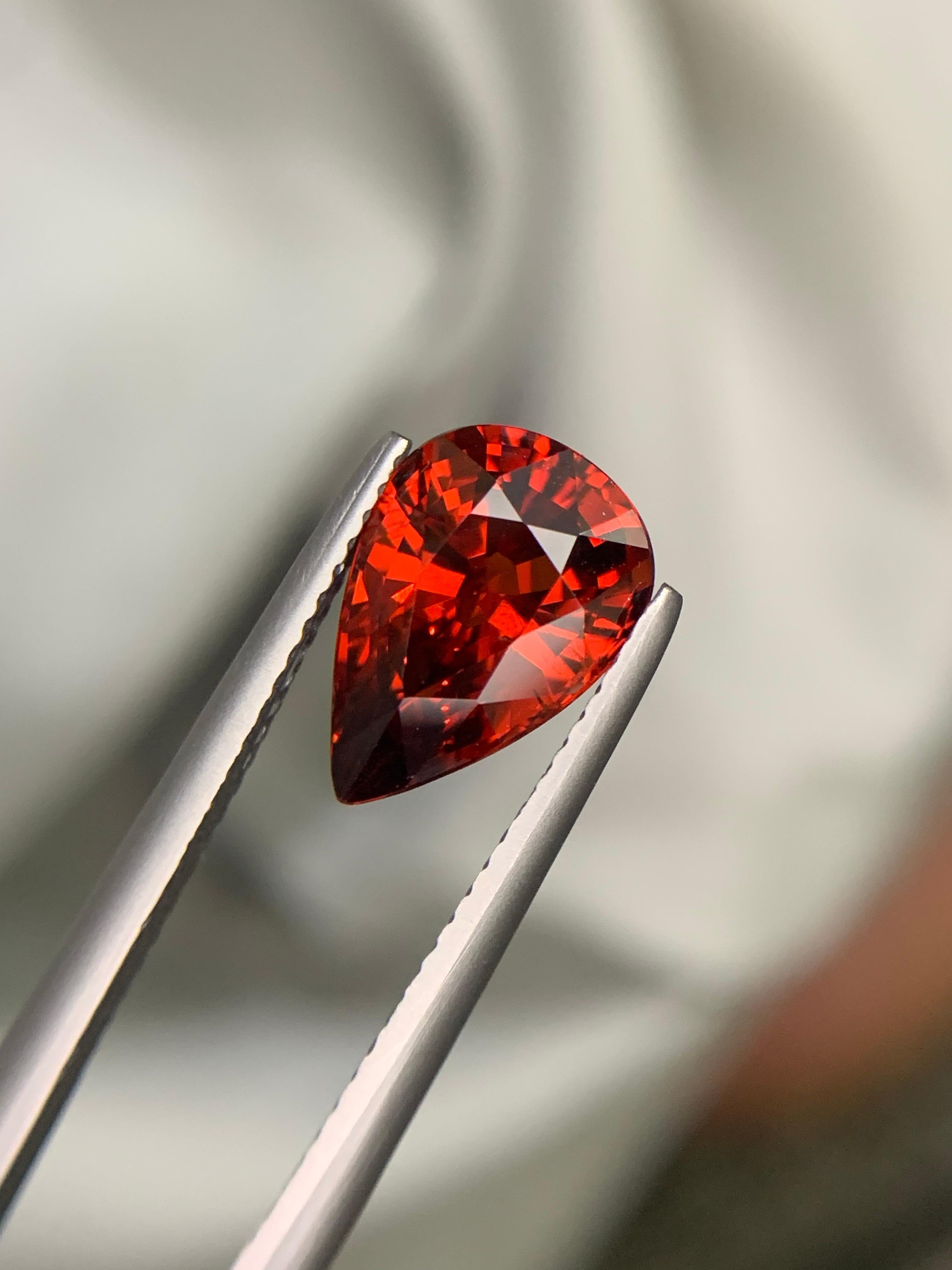 AIG zertifiziert 3.98 Karat natürlichen losen Spessartit Granat Birne Form Edelstein (Arts and Crafts) im Angebot