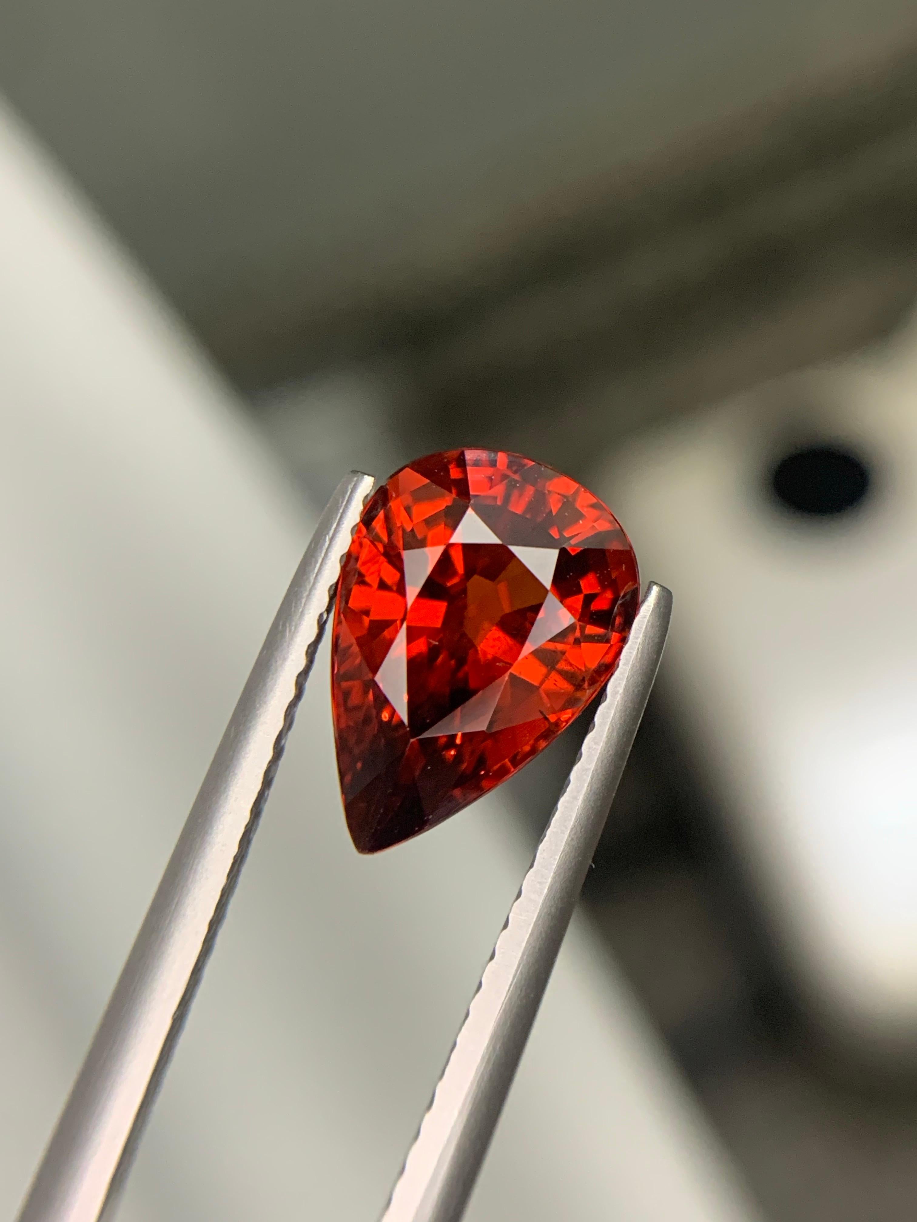 AIG zertifiziert 3.98 Karat natürlichen losen Spessartit Granat Birne Form Edelstein für Damen oder Herren im Angebot