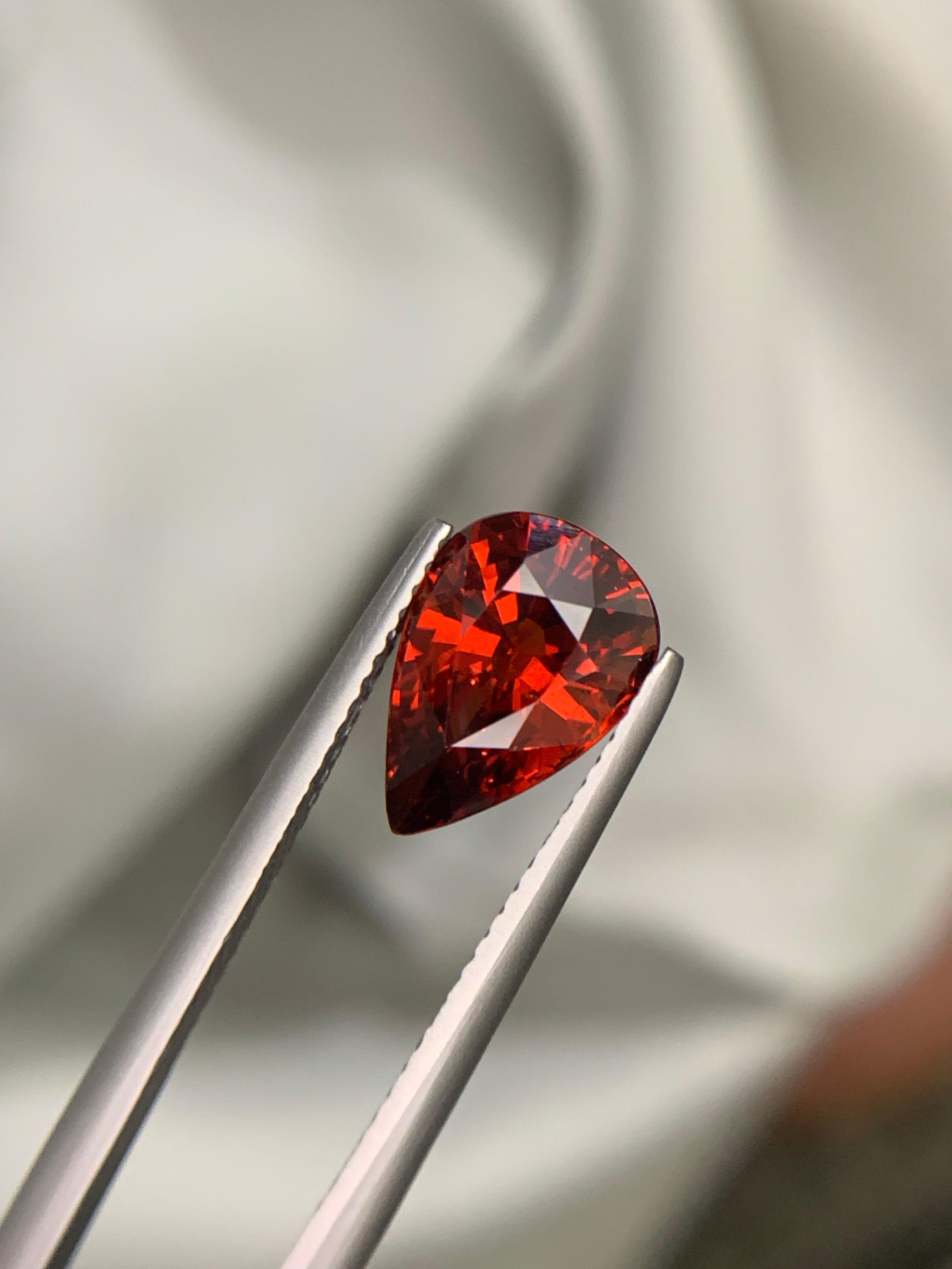 AIG zertifiziert 3.98 Karat natürlichen losen Spessartit Granat Birne Form Edelstein im Angebot 1